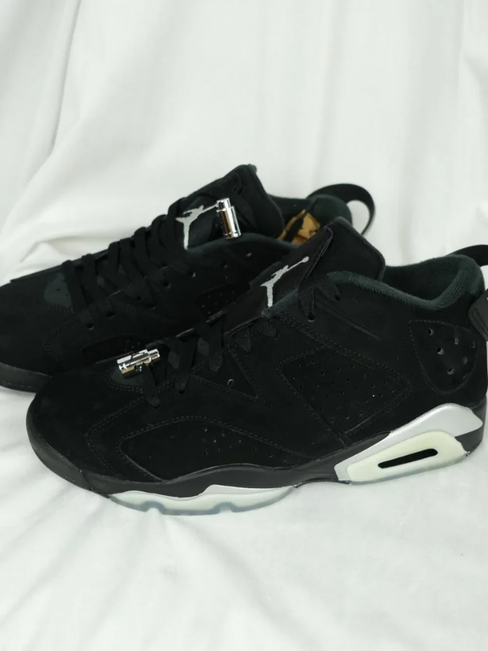 NWT Nike Air Jordan 6 Retro Low Suede Sneakers Black Size 9
